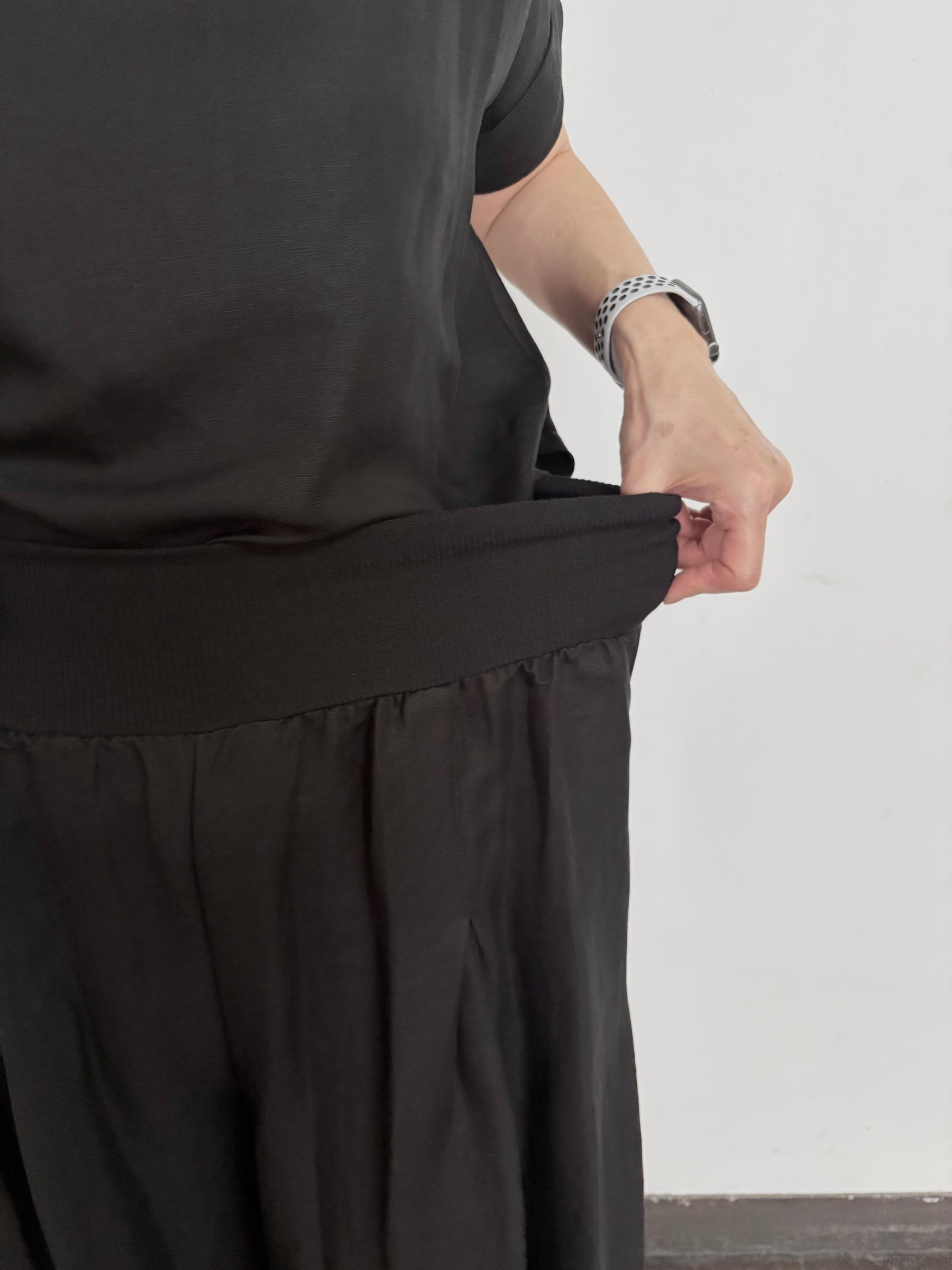 リネンタックフレアパンツ
