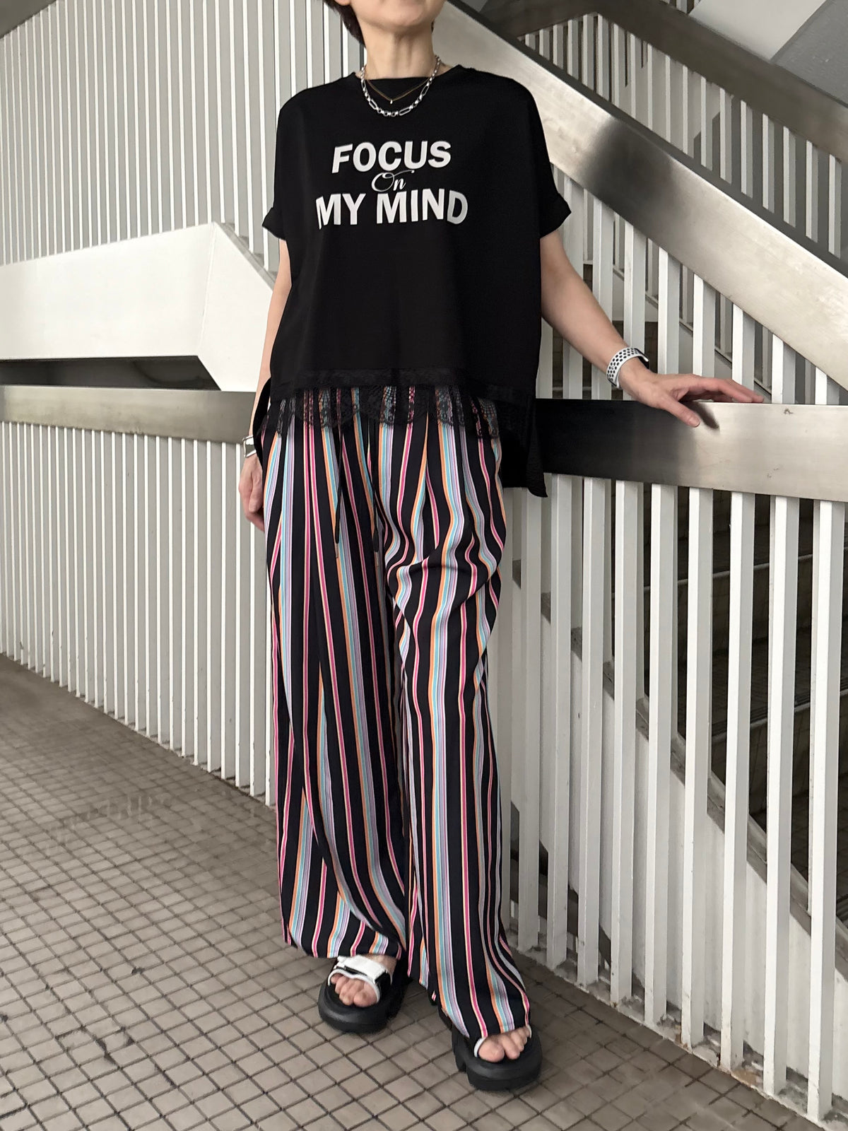 裾レースBIG Tシャツ