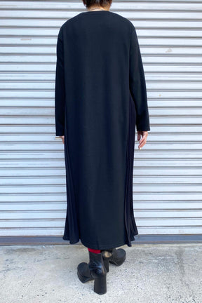 サイドプリーツ切替カットソーワンピース