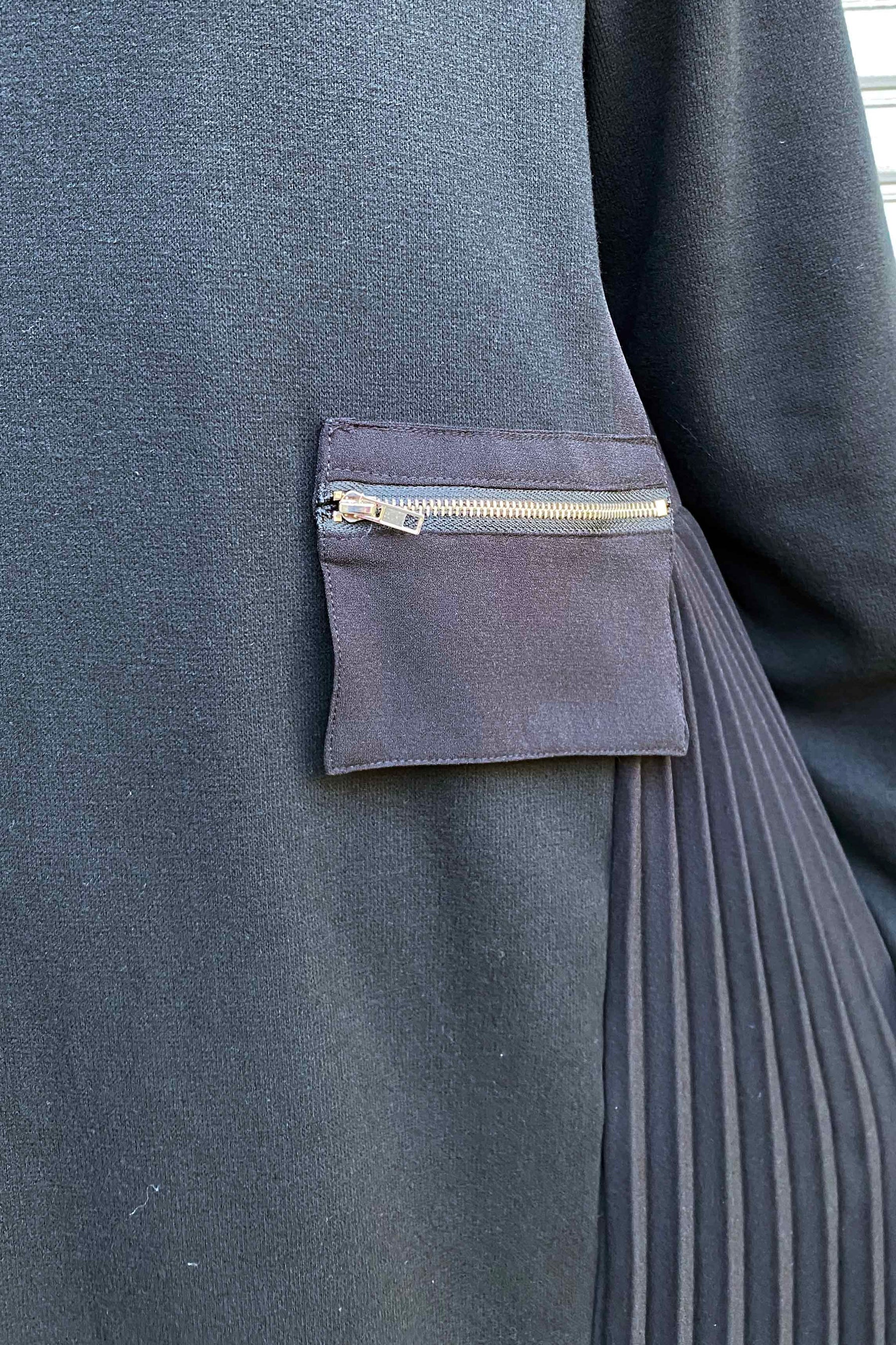 サイドプリーツ切替カットソーワンピース