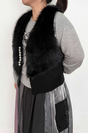 フェイクファーベスト