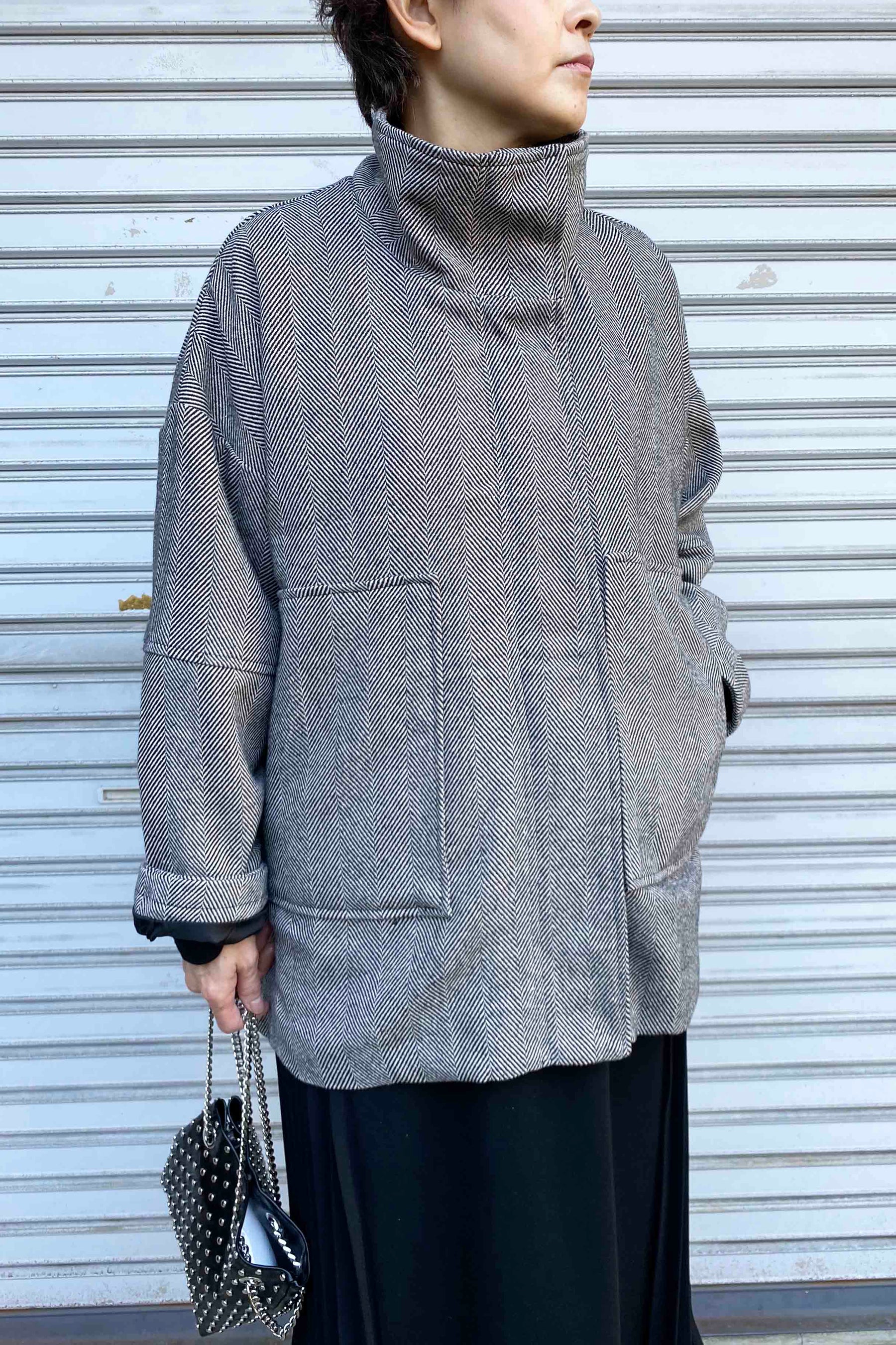 ヘリンボーンツイードハーフコート