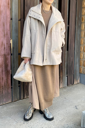 ヘリンボーンツイードハーフコート