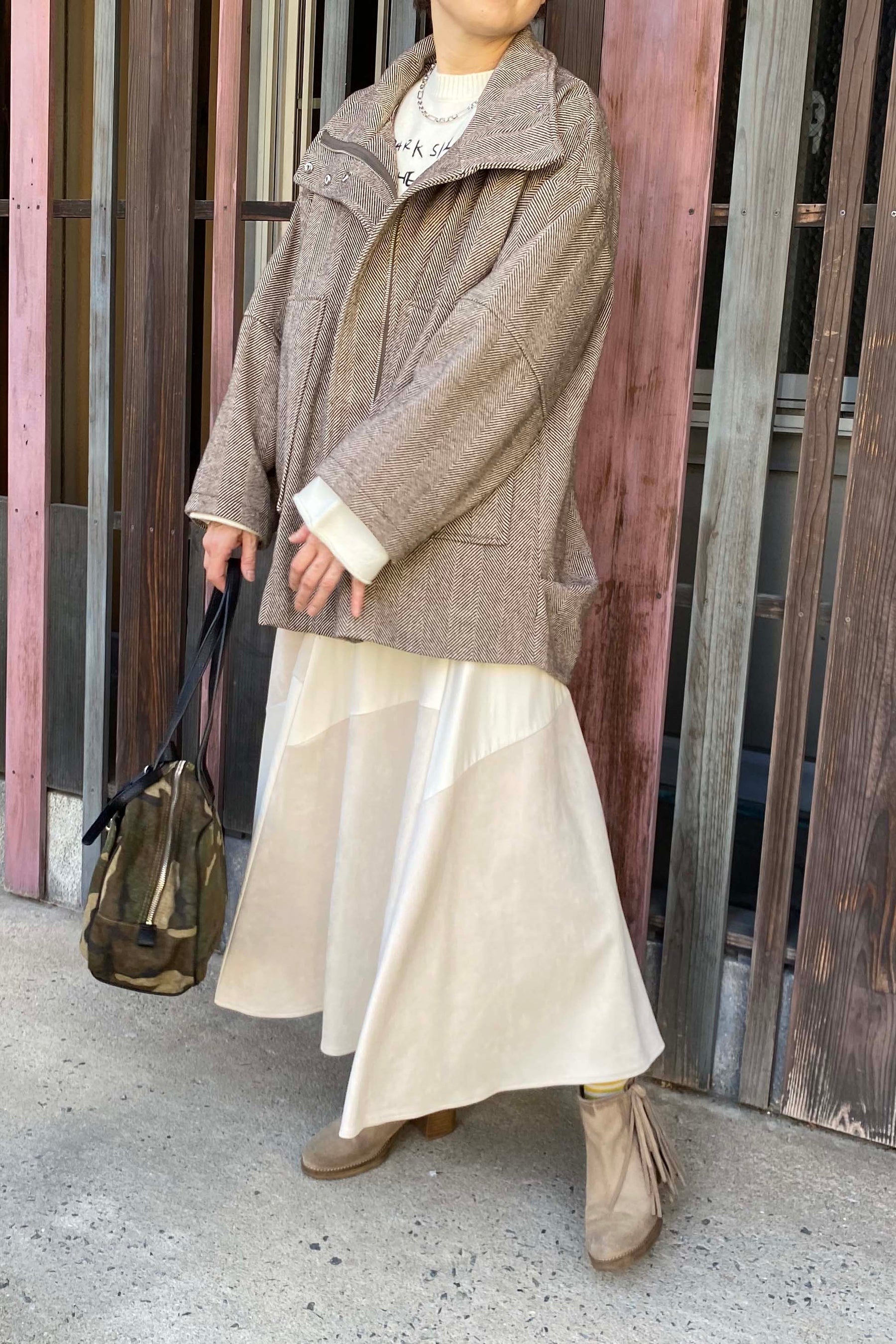 ヘリンボーンツイードハーフコート