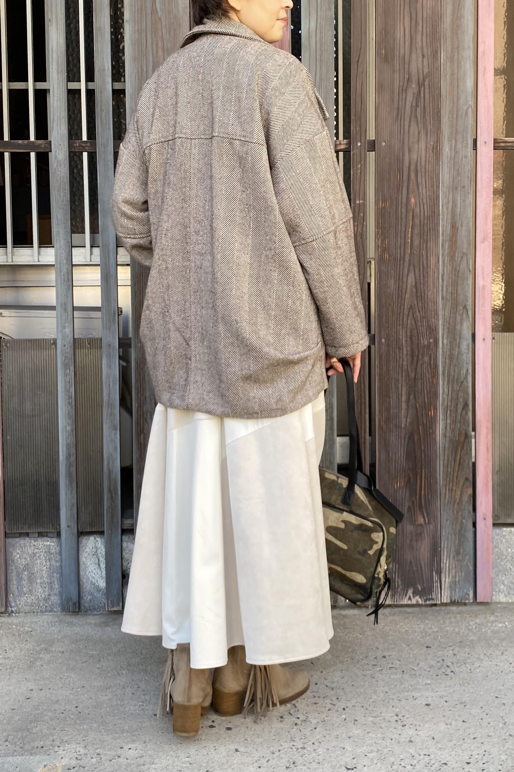 ヘリンボーンツイードハーフコート