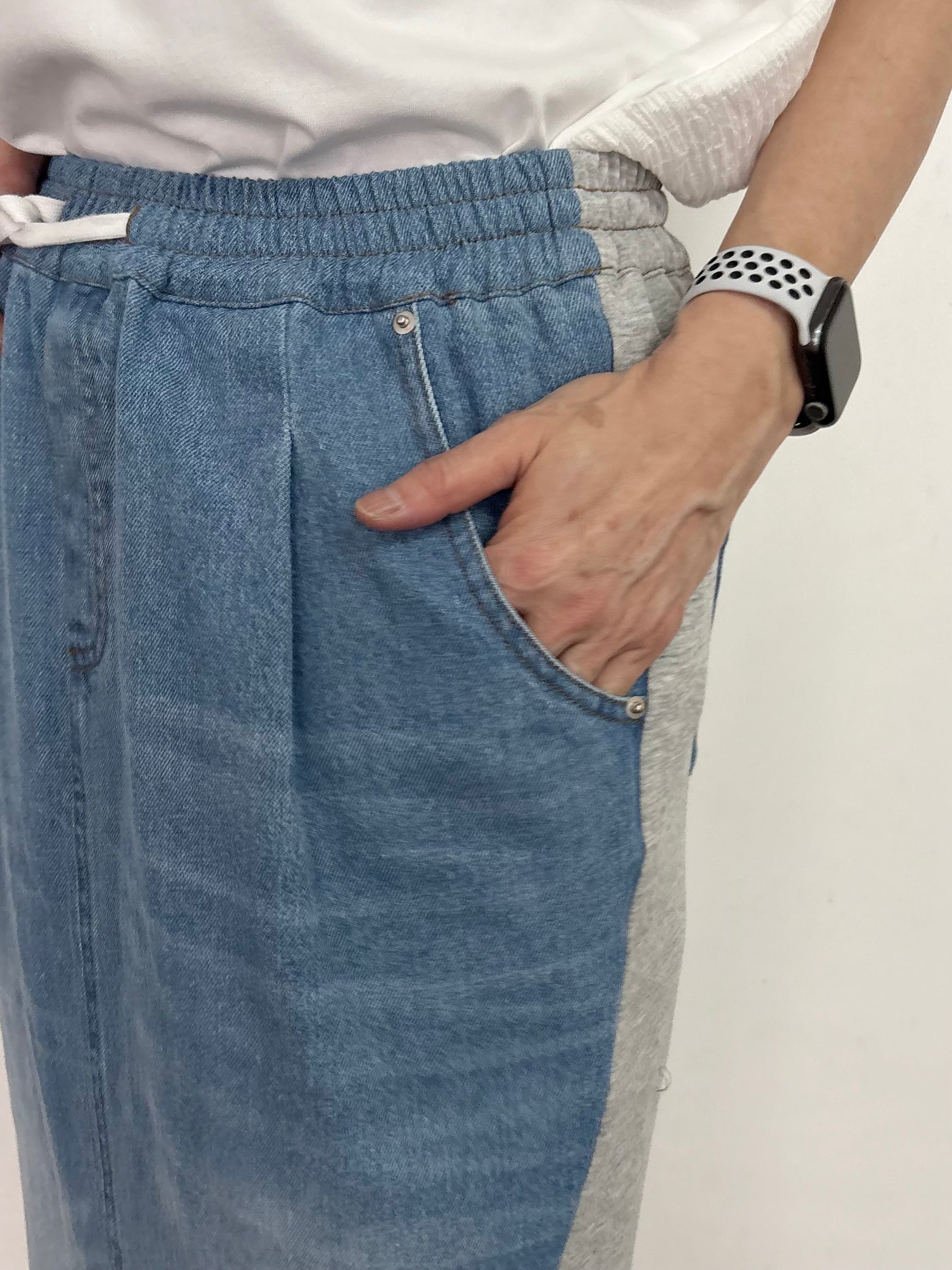 デニム×スムースカットソー切替タイトスカート
