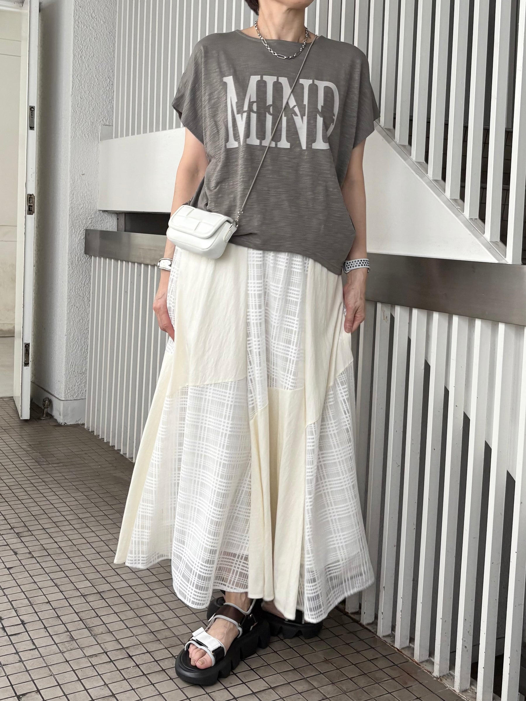 メッシュチェック切替スカート