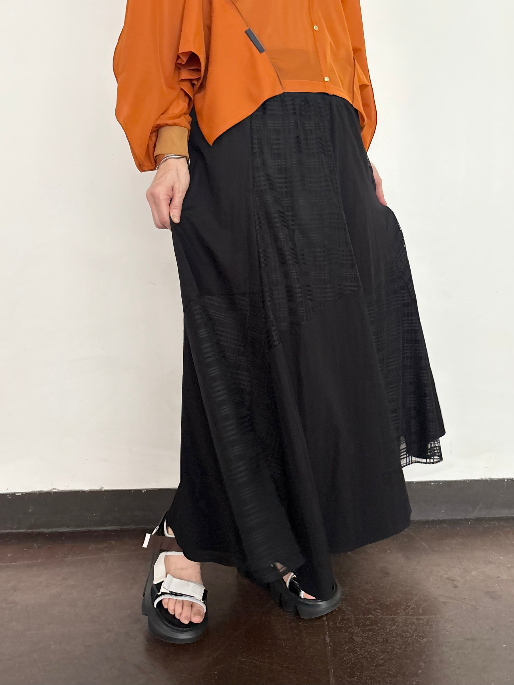 メッシュチェック切替スカート