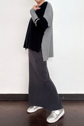 バイカラーオーバーニット