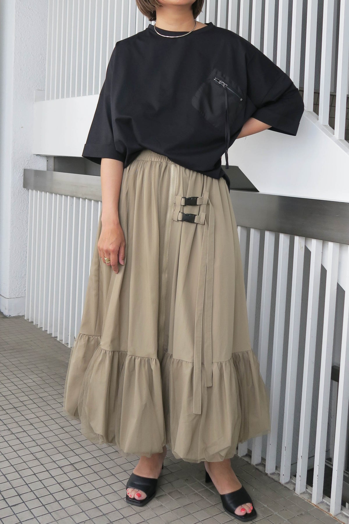 PaulineBleu (ポリーヌブロー) センターzipチュール裾バルーンスカート 87042　ベージュ