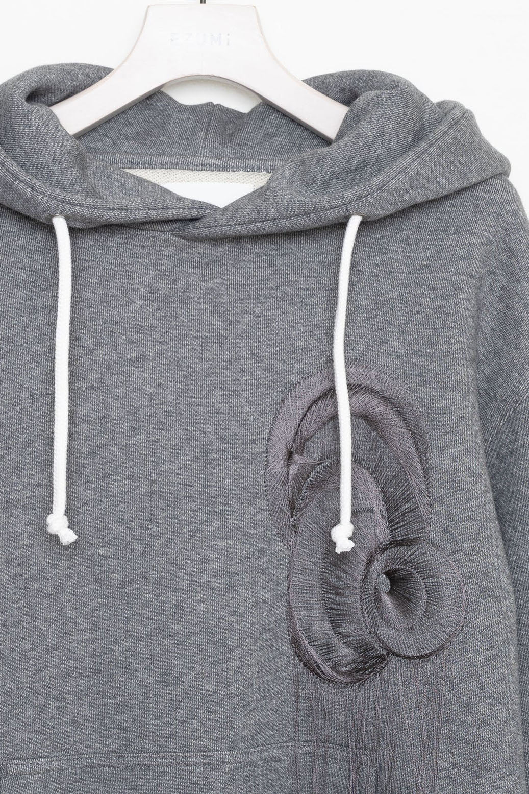 タイムエンブロイダリーパーカー