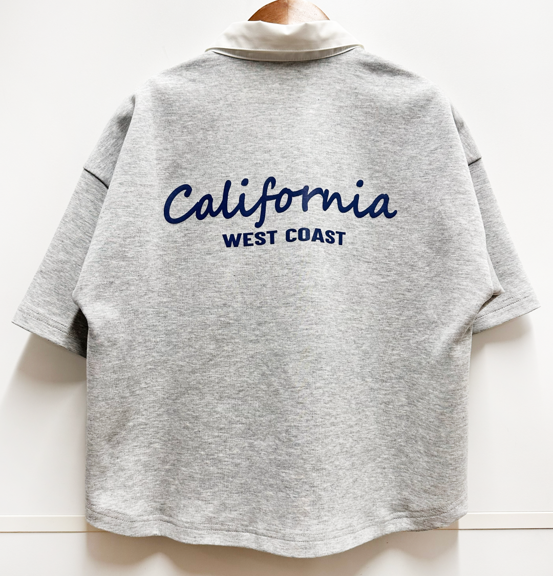 バックロゴカットポロシャツ