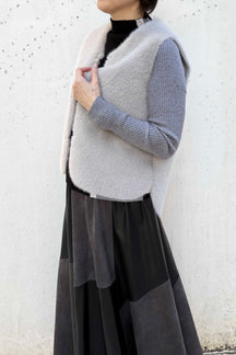 フェイクムートンリバーシブルベスト