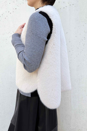 フェイクムートンリバーシブルベスト