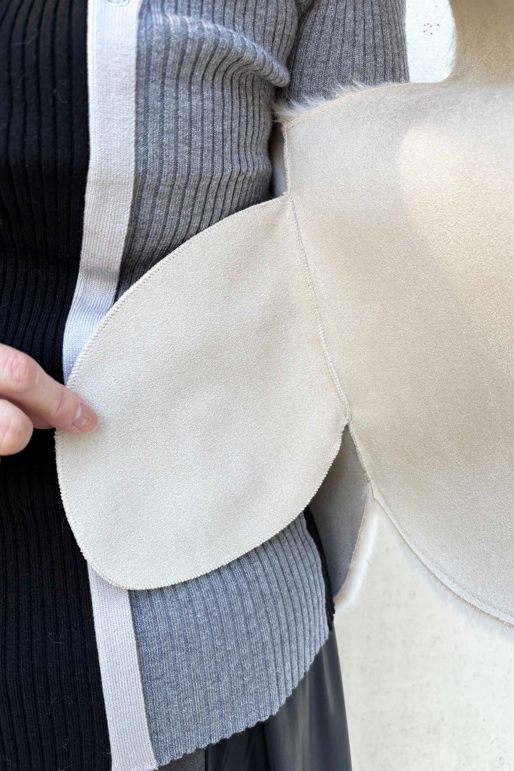 フェイクムートンリバーシブルベスト