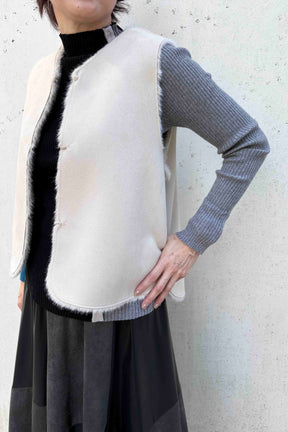 フェイクムートンリバーシブルベスト