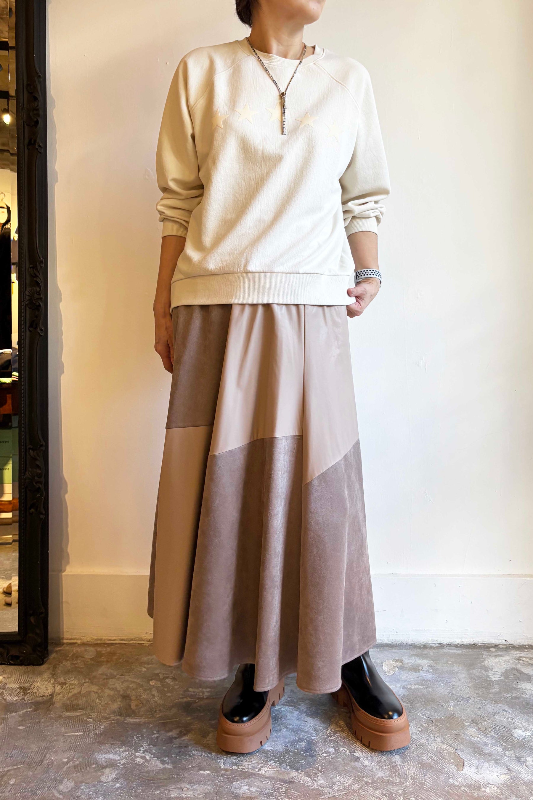 エコレザー＆スウェードハギスカート