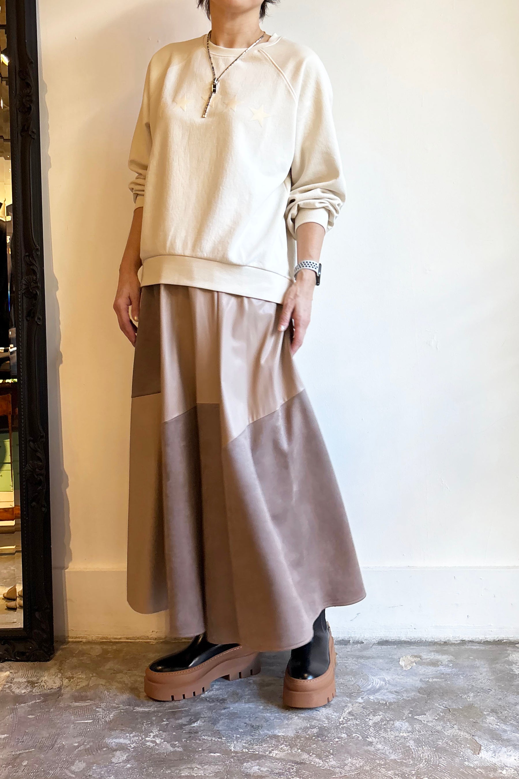 エコレザー＆スウェードハギスカート