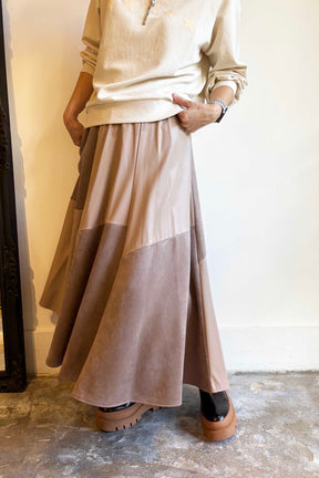 エコレザー＆スウェードハギスカート