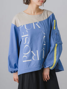 ロゴ×デニムトップス