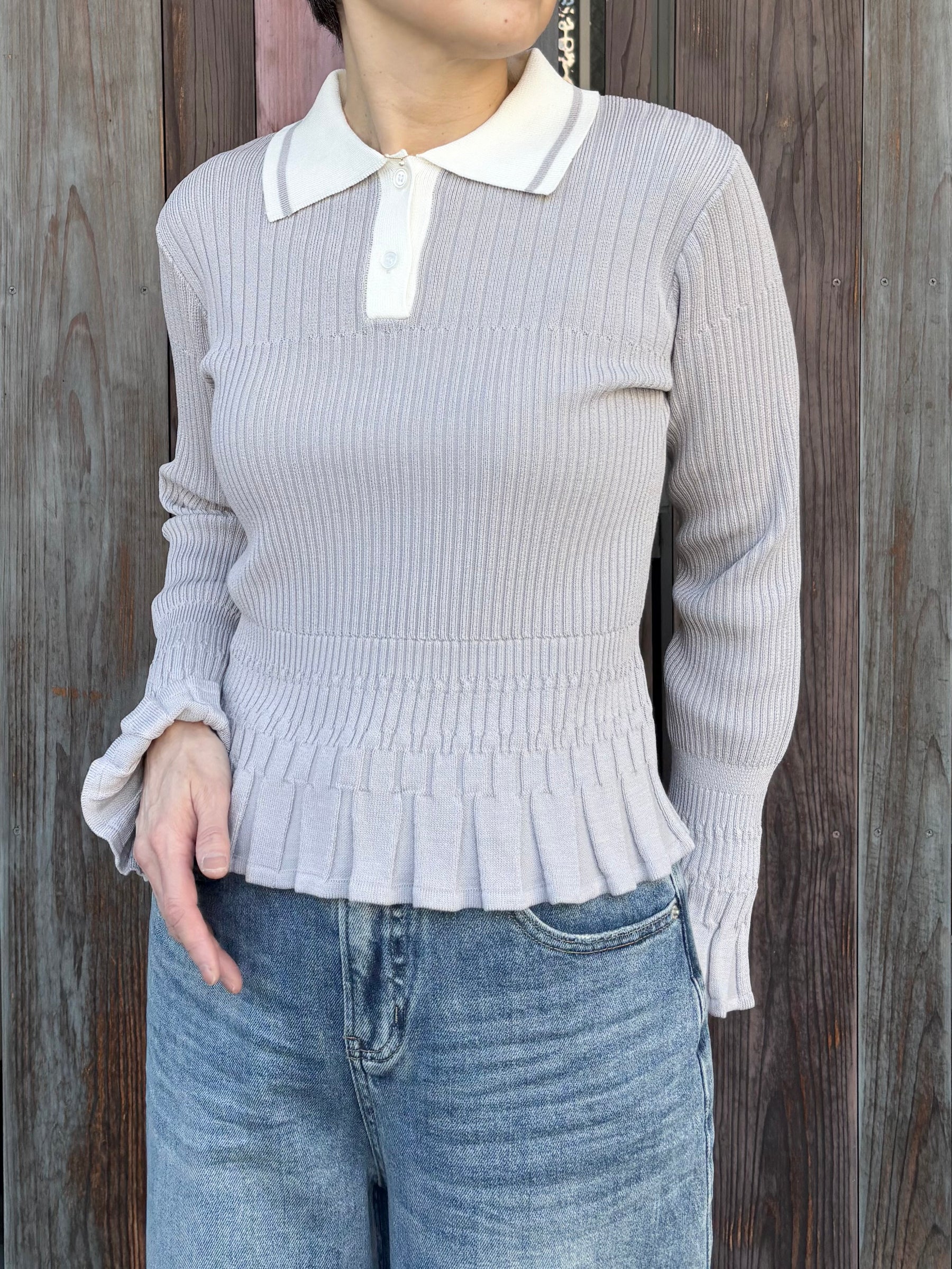 ランダムリブフリルポロニット