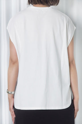 シンプルロゴフレンチTシャツ