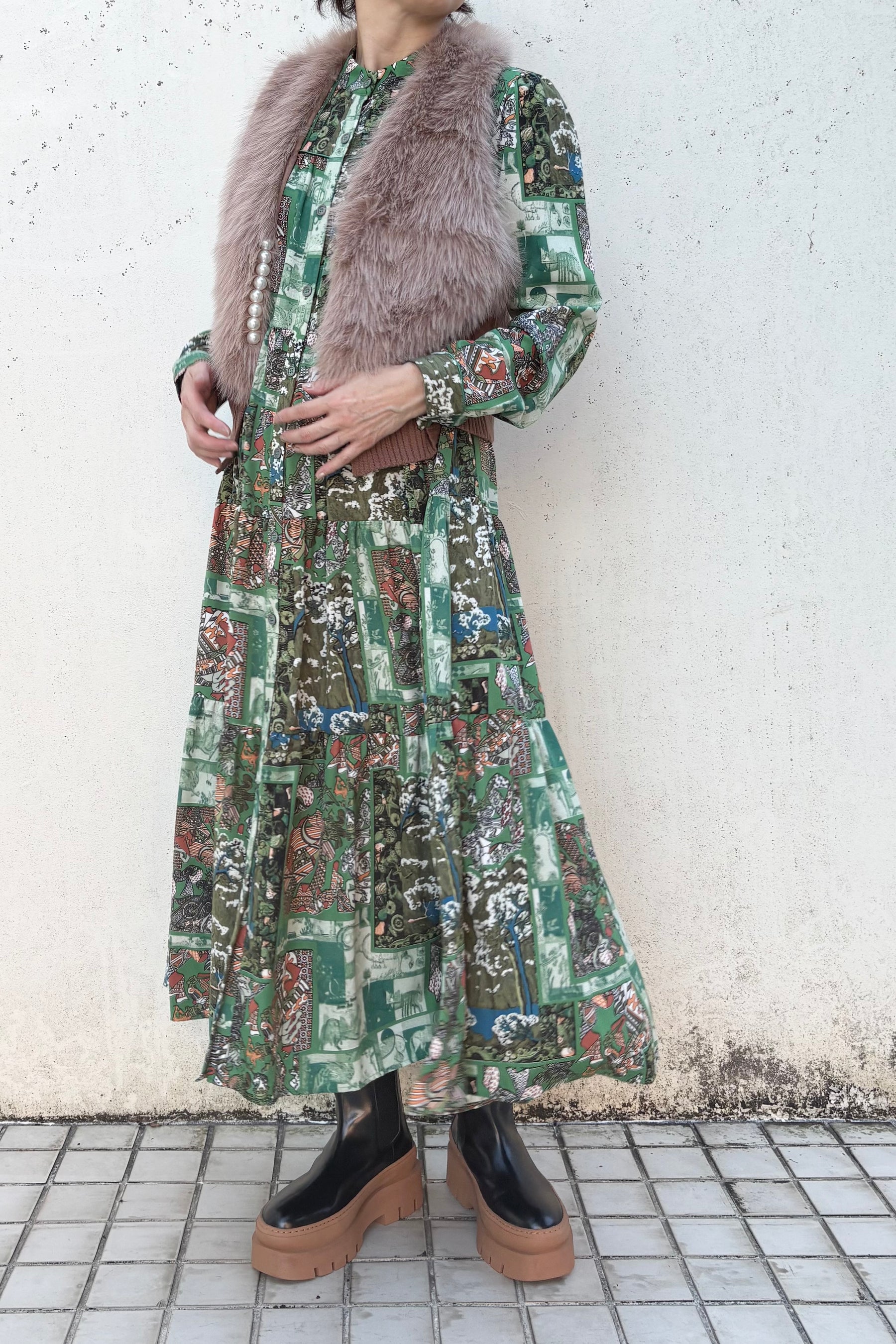 フェイクファーベスト