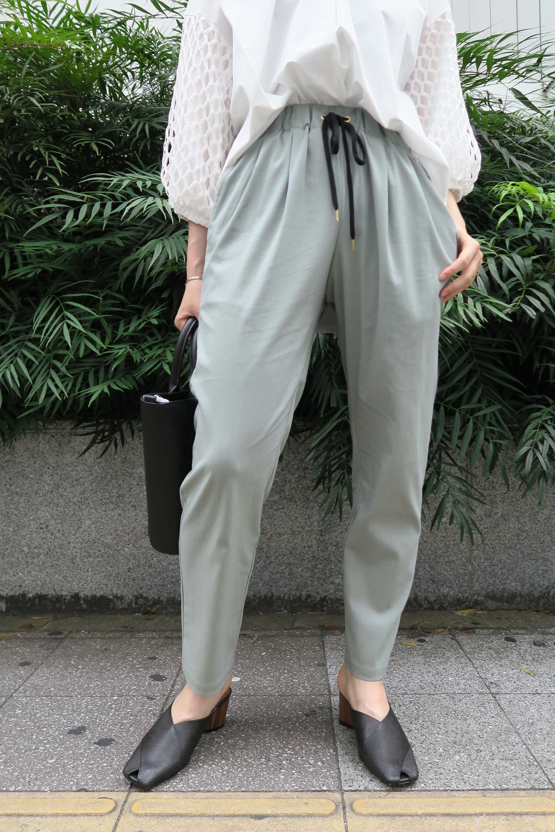 リネン テーパードパンツ 通販