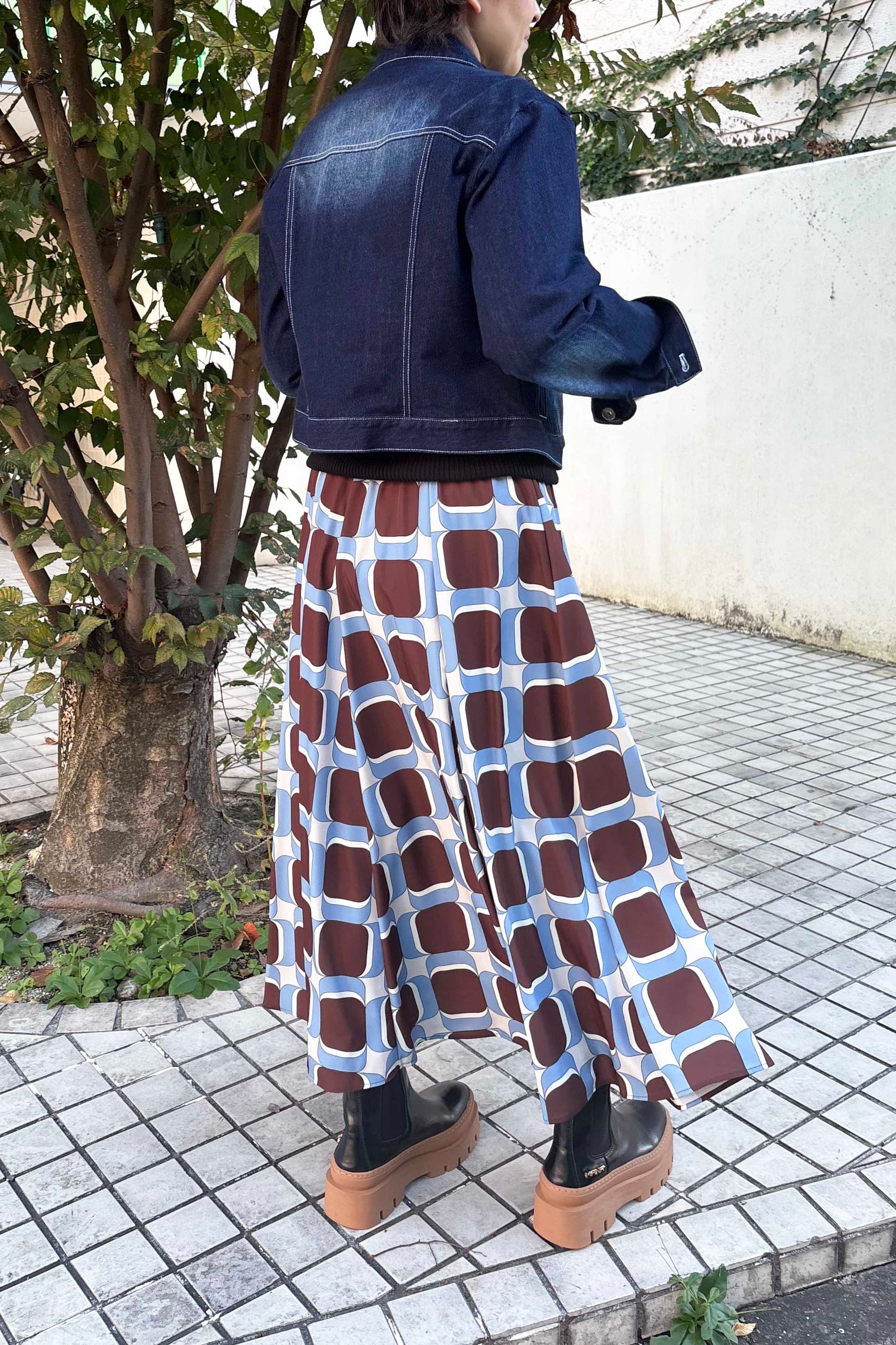 レトロ幾何学柄プリントスカート