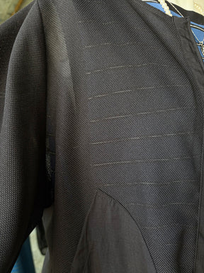 ボリュームスリーブメッシュブルゾン　商品説明