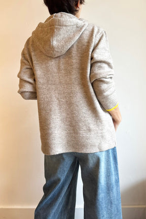 配色エアリーニットパーカー
