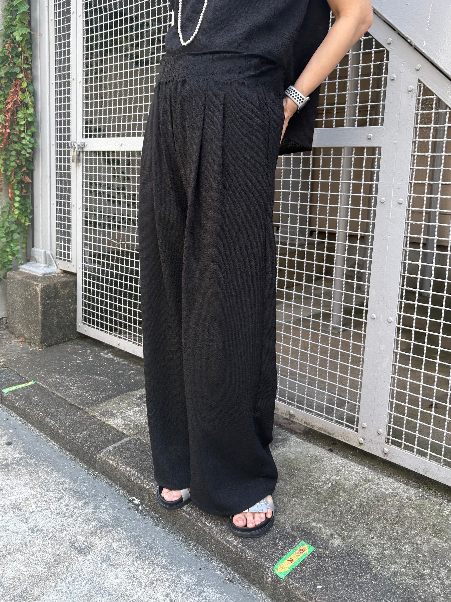 サマーツイードタックパンツ