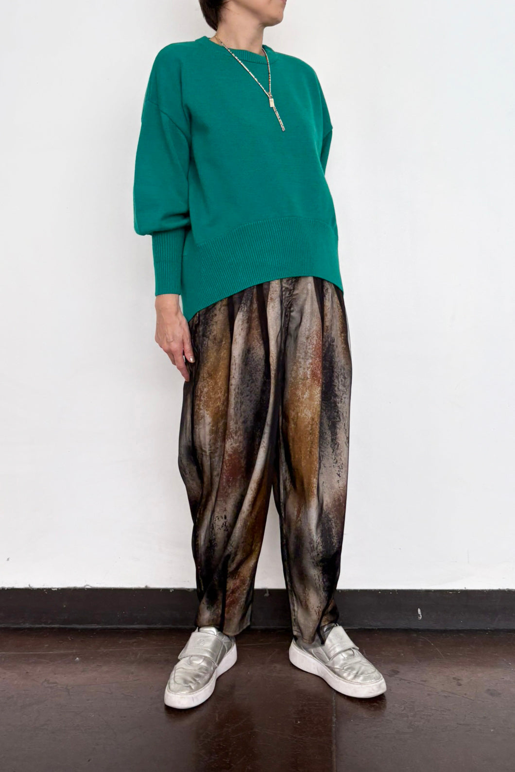 バックスリットニットプルオーバー