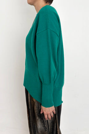 バックスリットニットプルオーバー