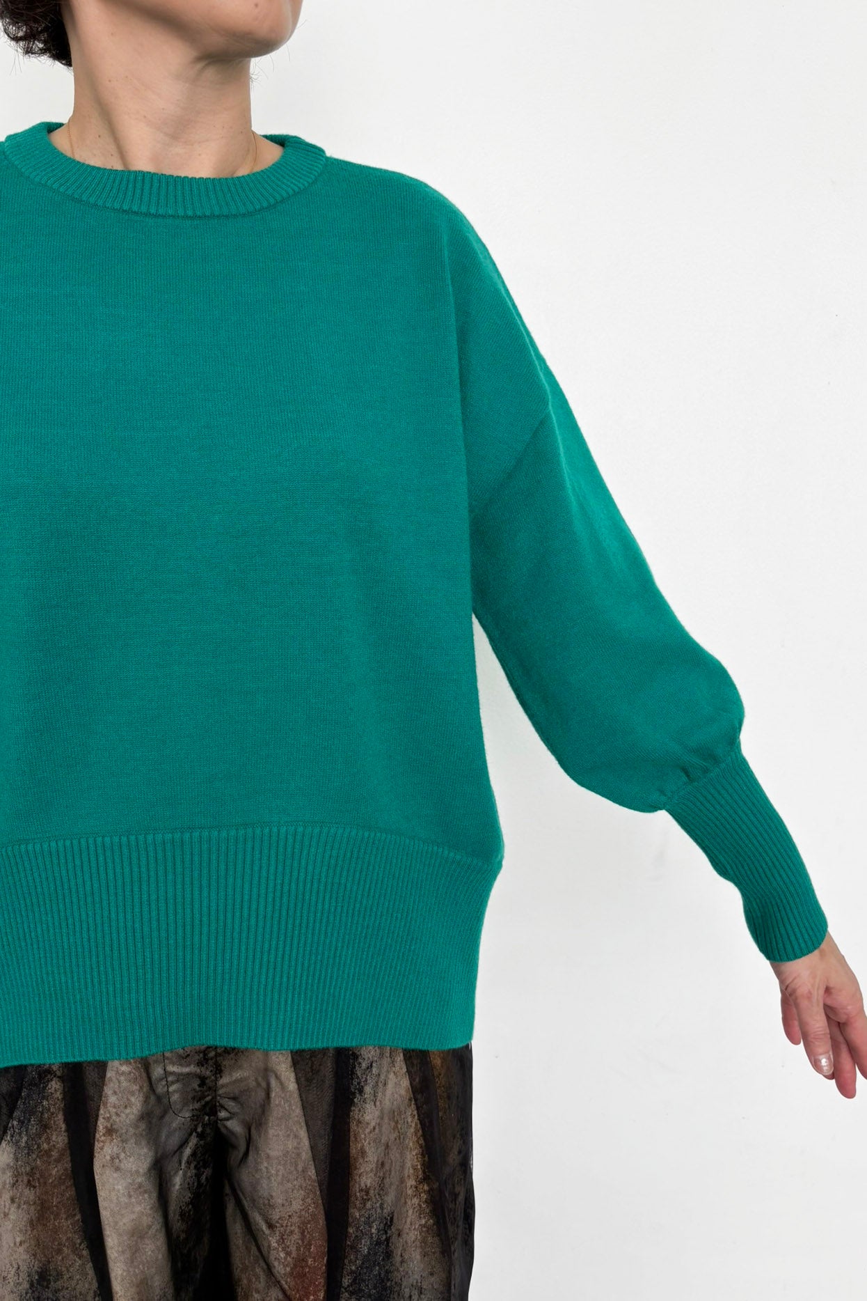 バックスリットニットプルオーバー