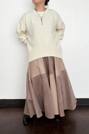 バックスリットニットプルオーバー