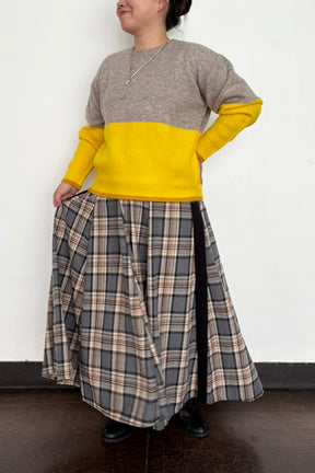 配色エアリーニット