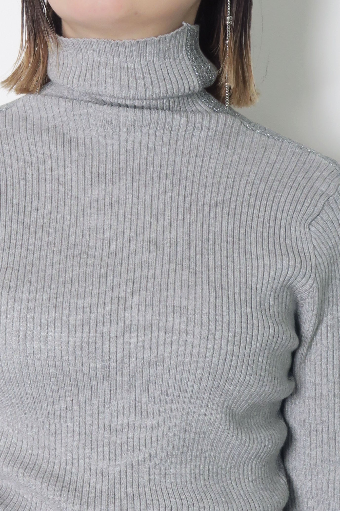 PaulineBleu(ポリーヌブロー) サイドラメラインタートルニット 36469　グレー