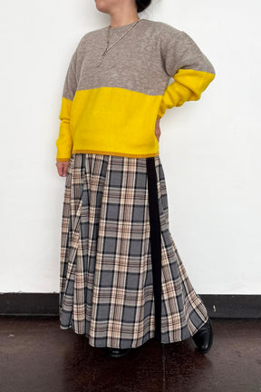 配色エアリーニット