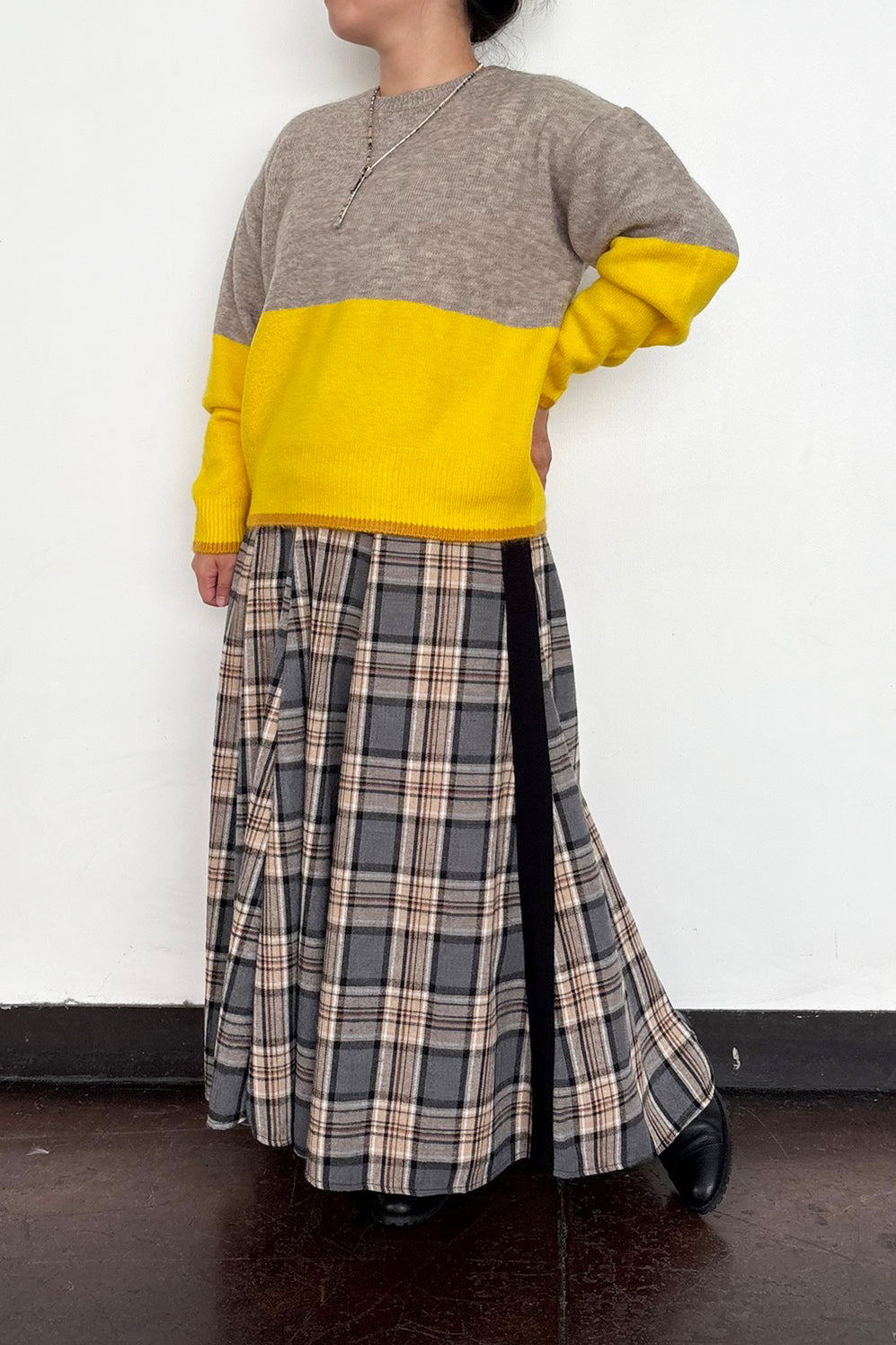 配色エアリーニット