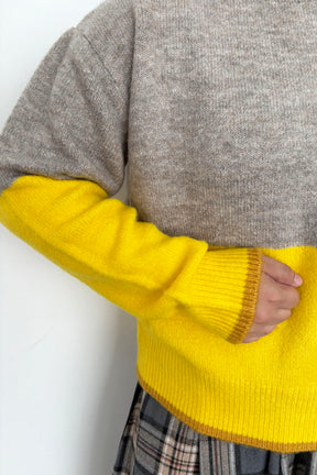 配色エアリーニット