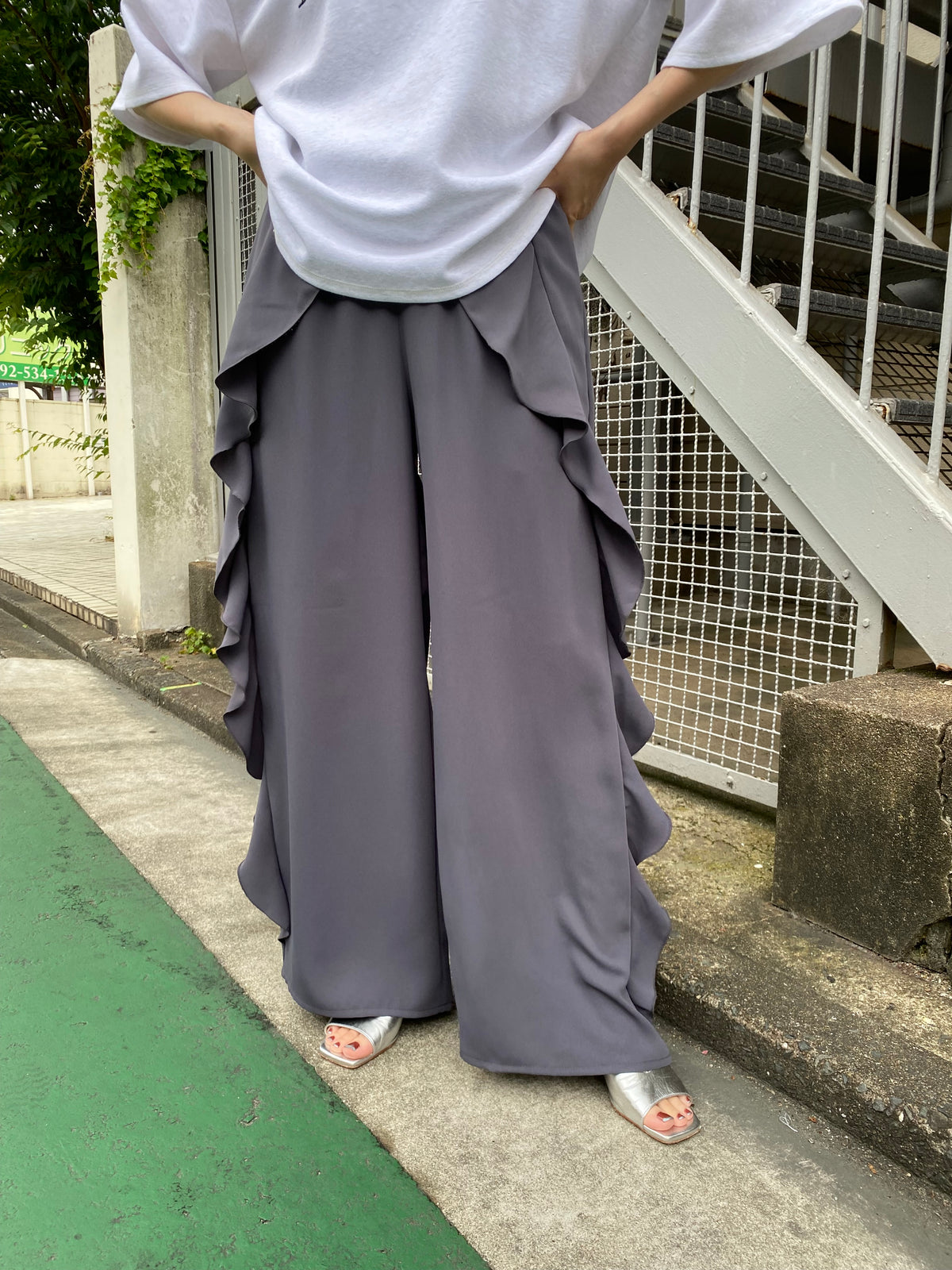 サイドラッフルパンツP