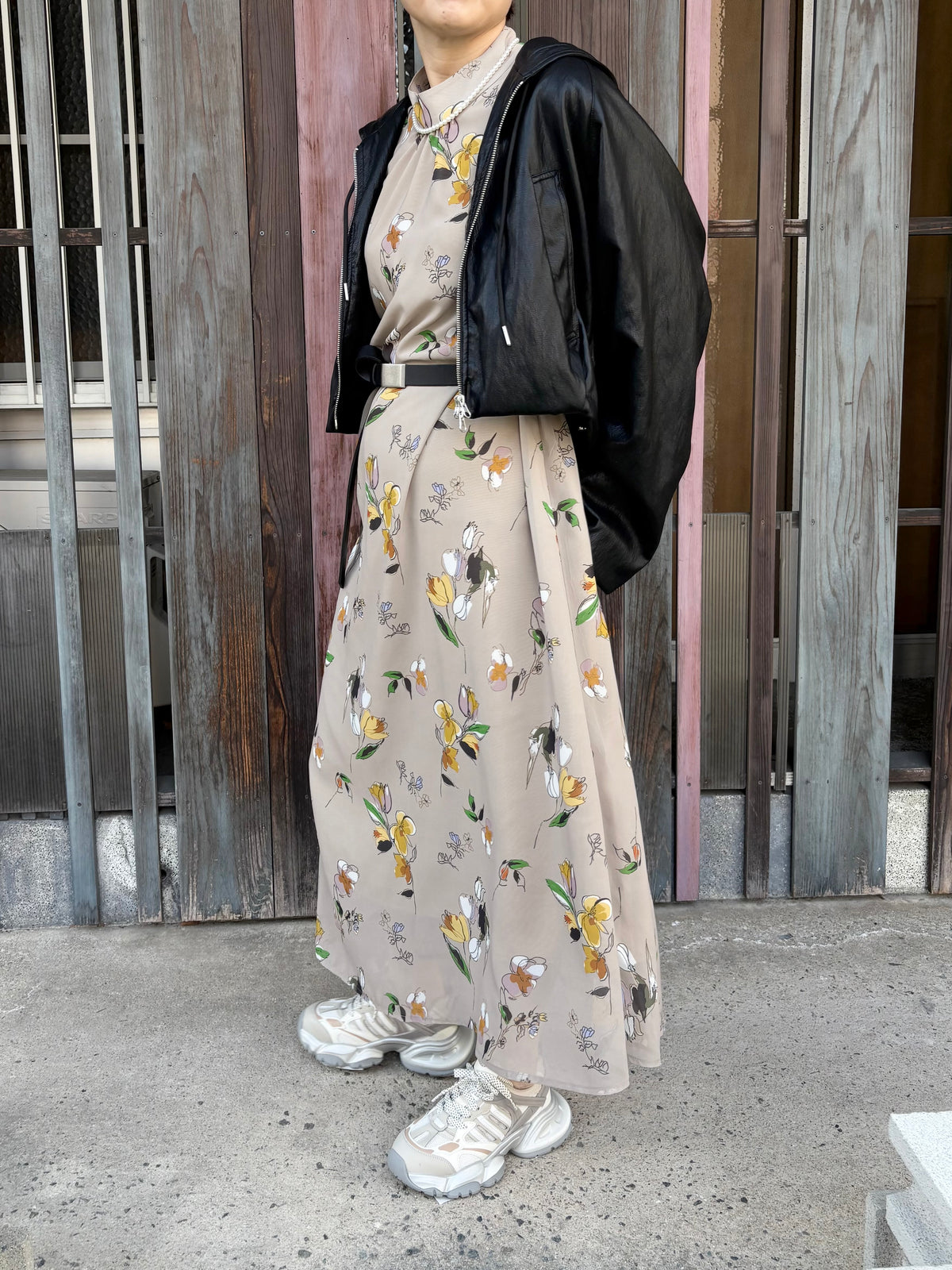 エコレザーショートフーディー