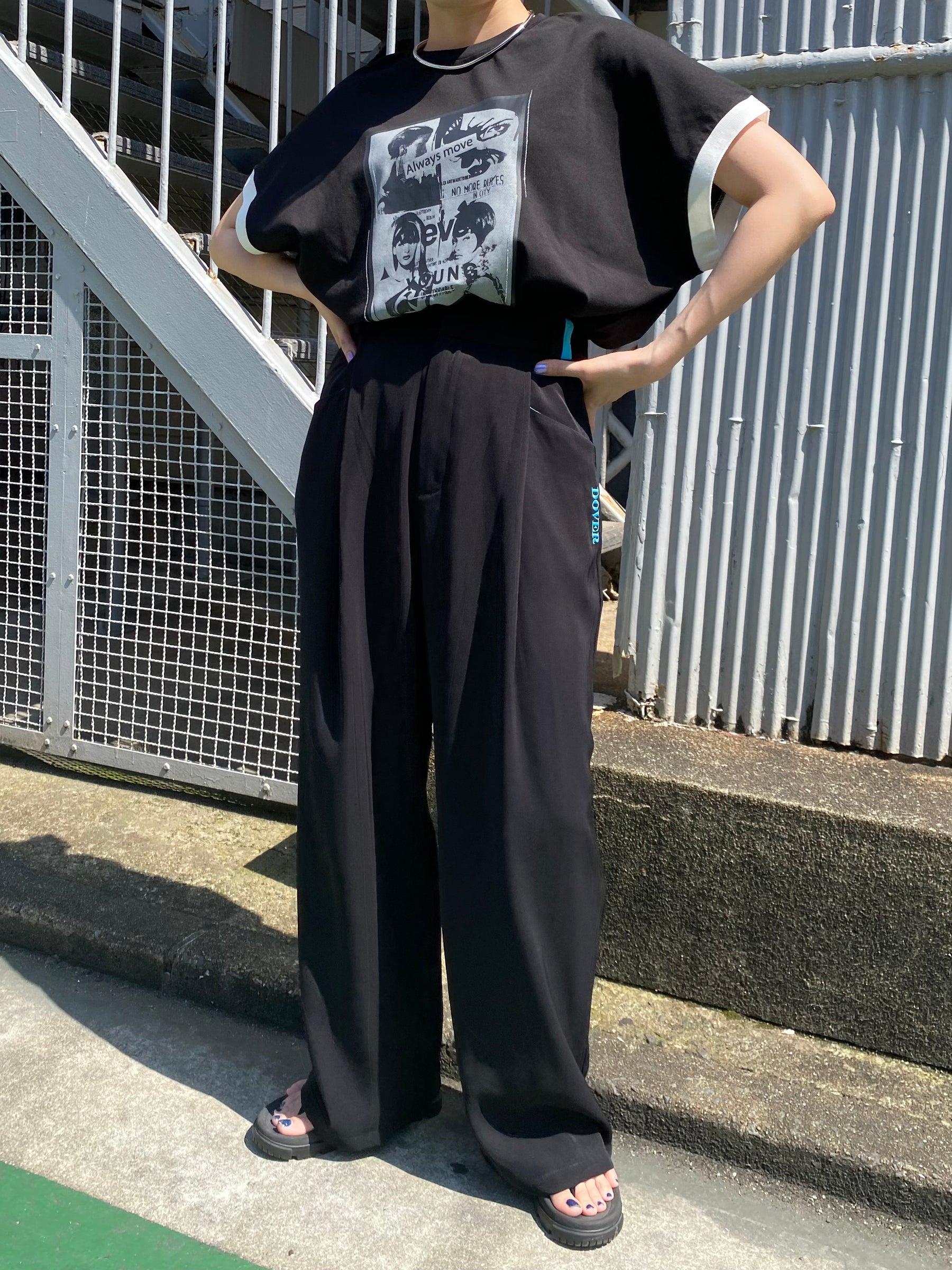 フォトプリント半袖トップス