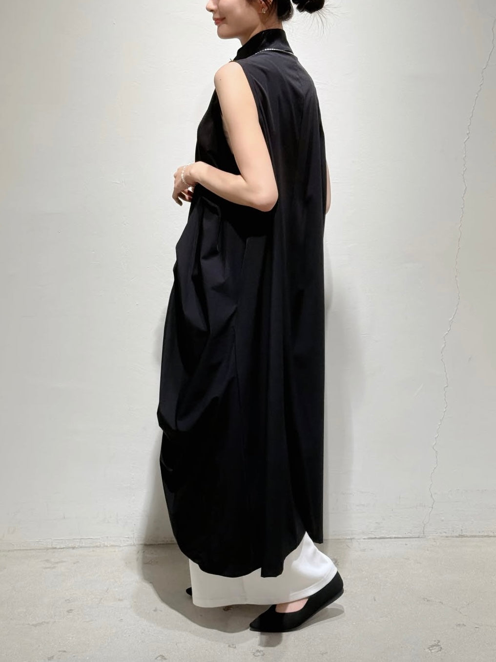 切替タックロングジレ