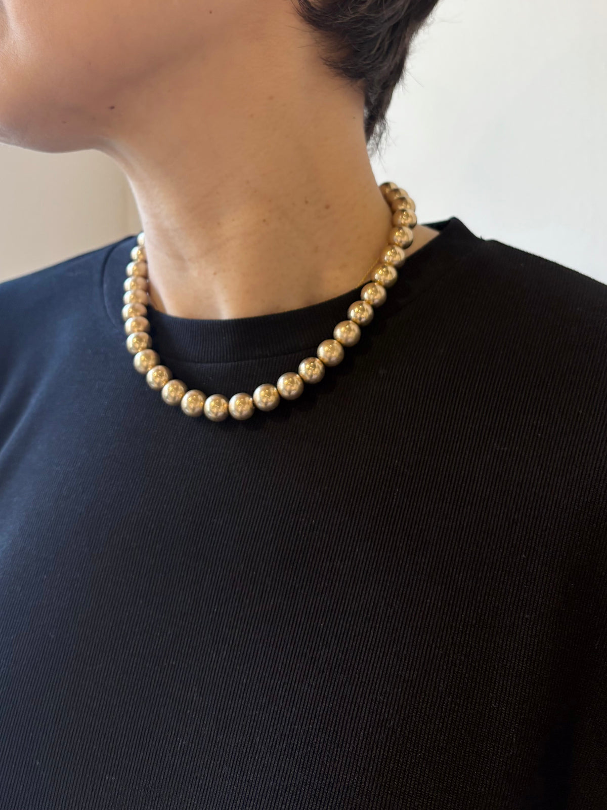 メタルボールネックレス