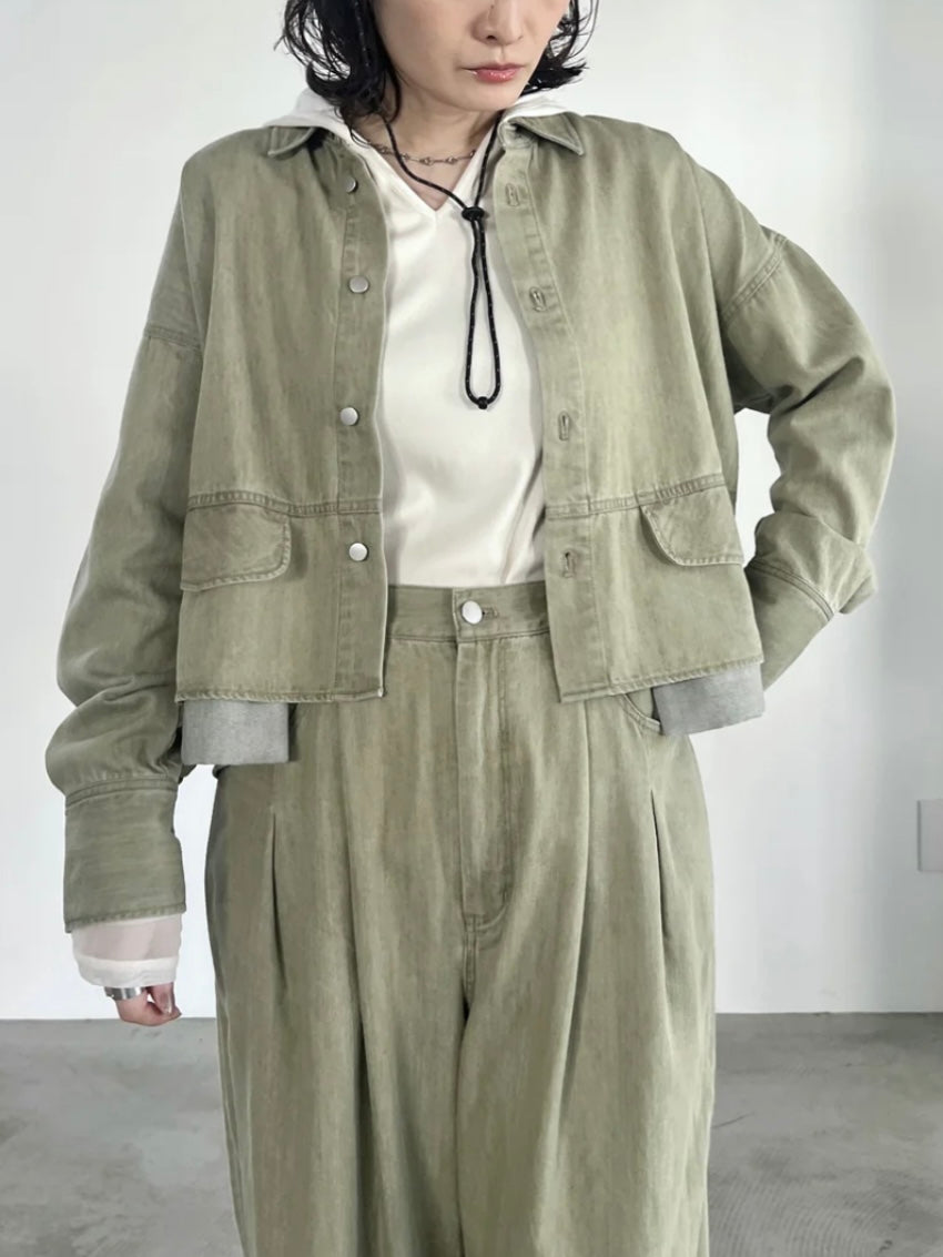 ポケットデザインクロップドシャツ