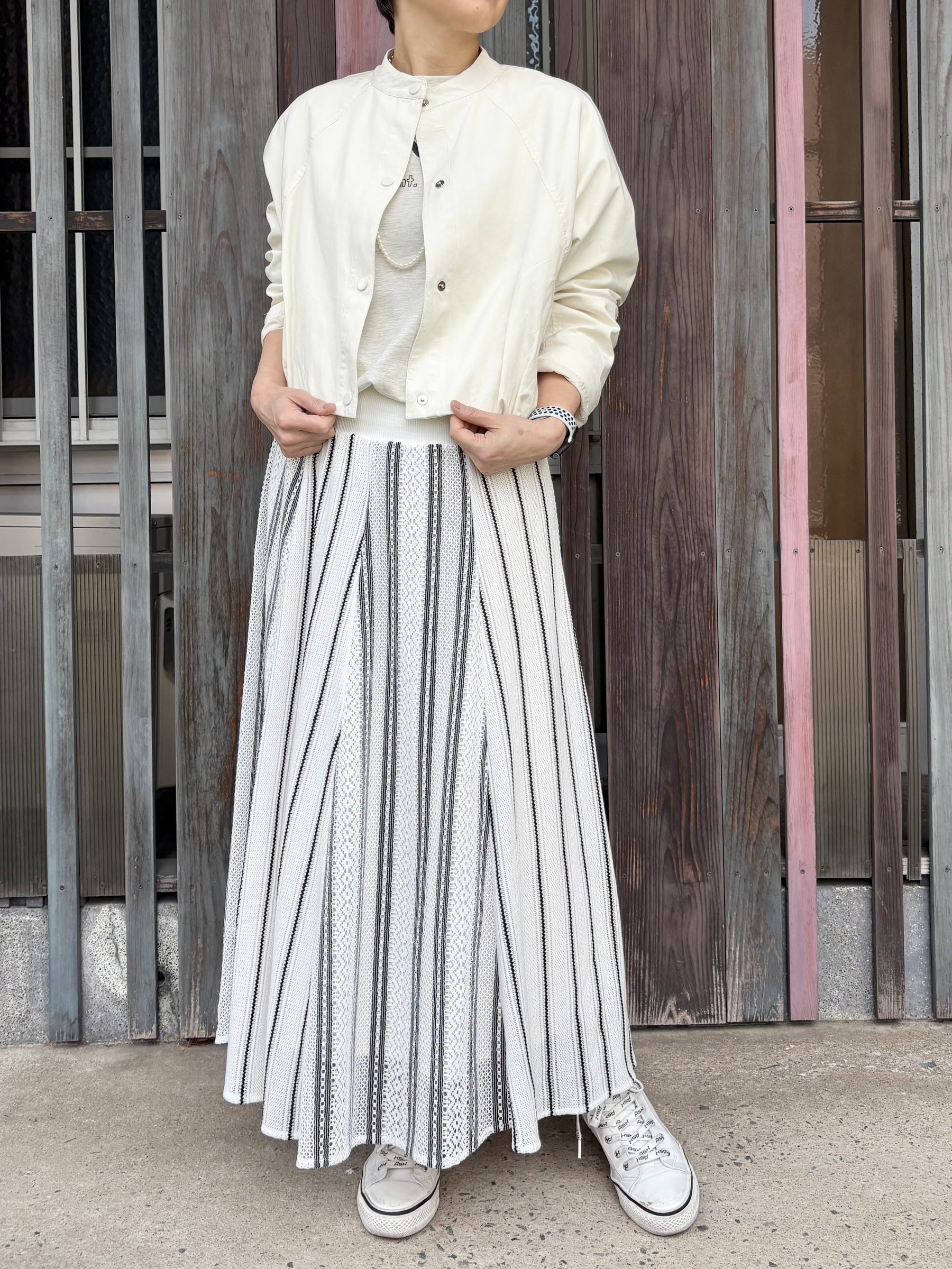 ラッセルレースストライプスカート