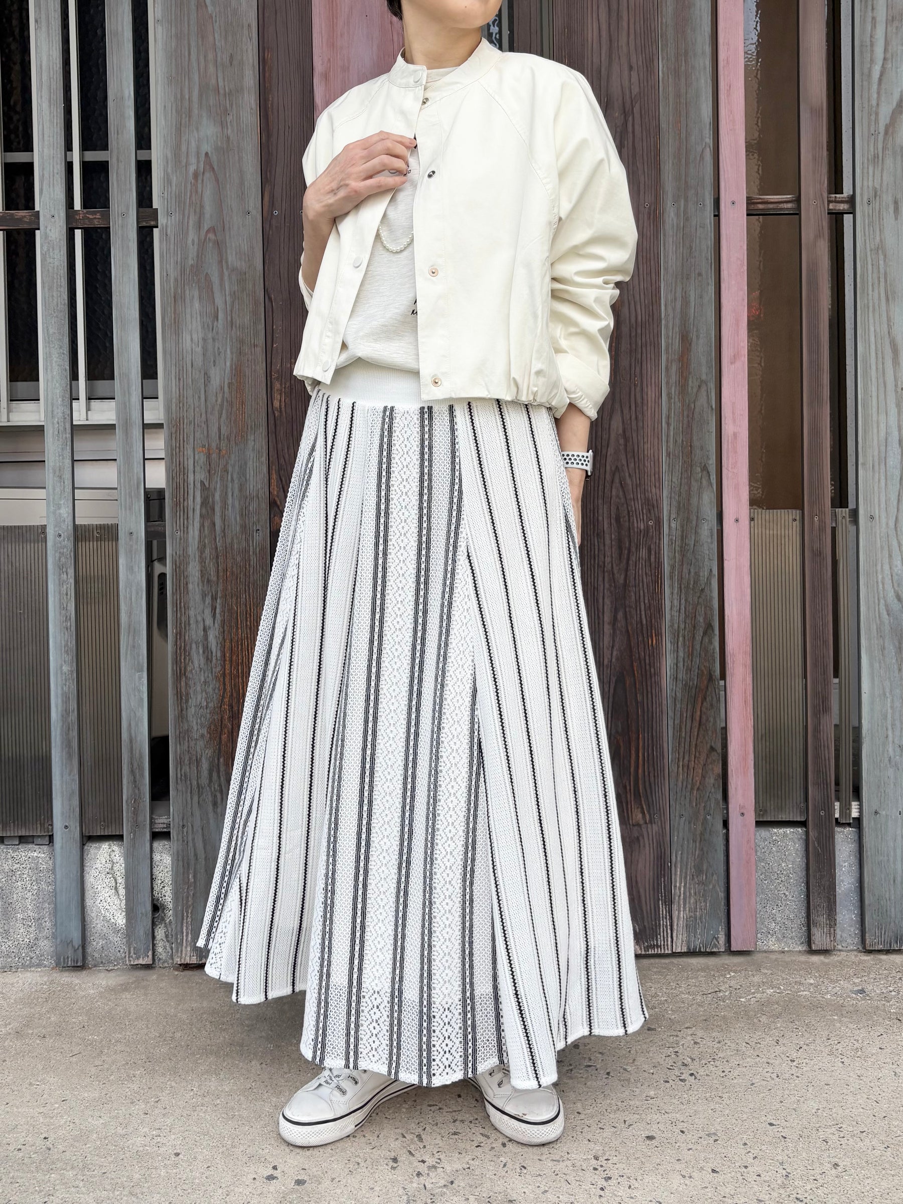 ラッセルレースストライプスカート