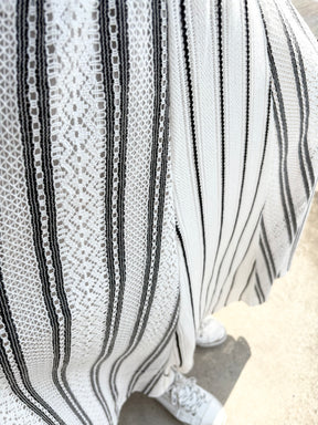 ラッセルレースストライプスカート